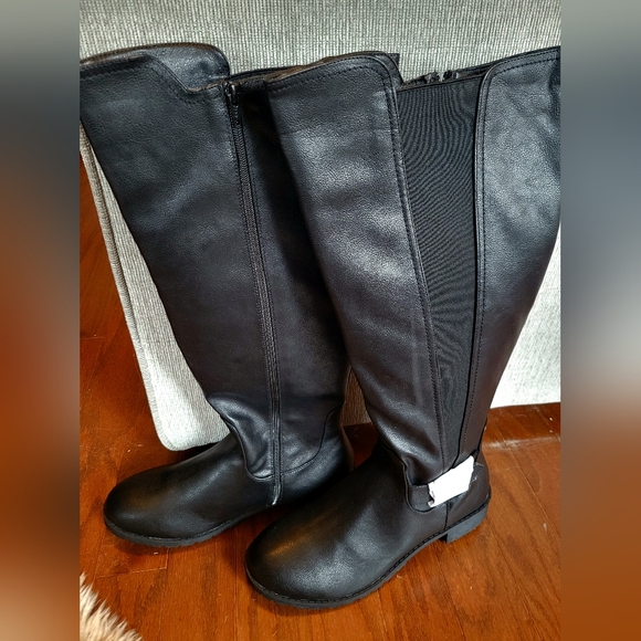 NWOT The Milan Wide Calf Boot by ComfortView - Picture 1 of 6